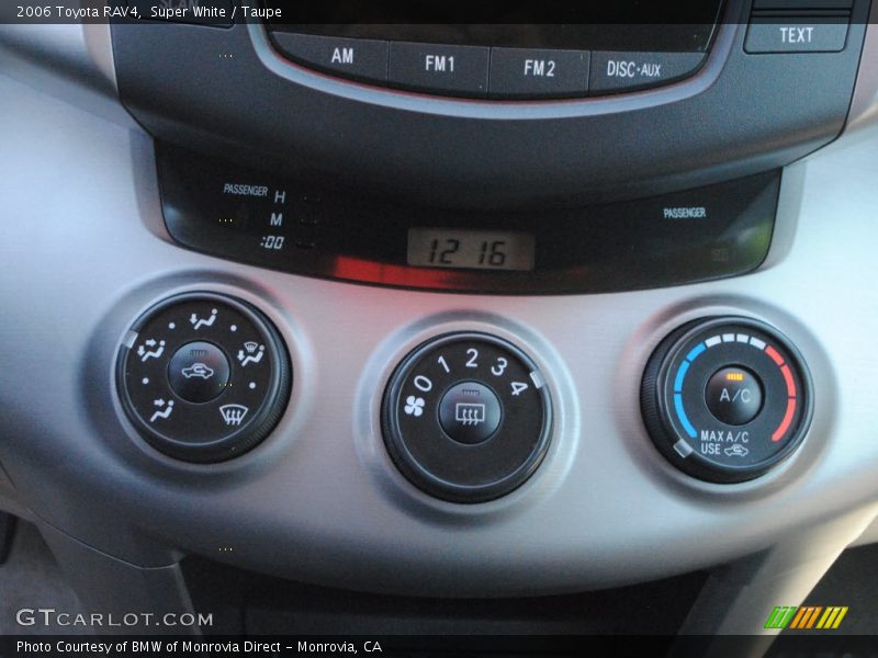 Super White / Taupe 2006 Toyota RAV4