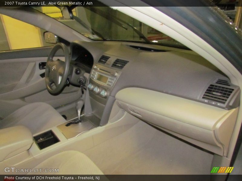 Aloe Green Metallic / Ash 2007 Toyota Camry LE