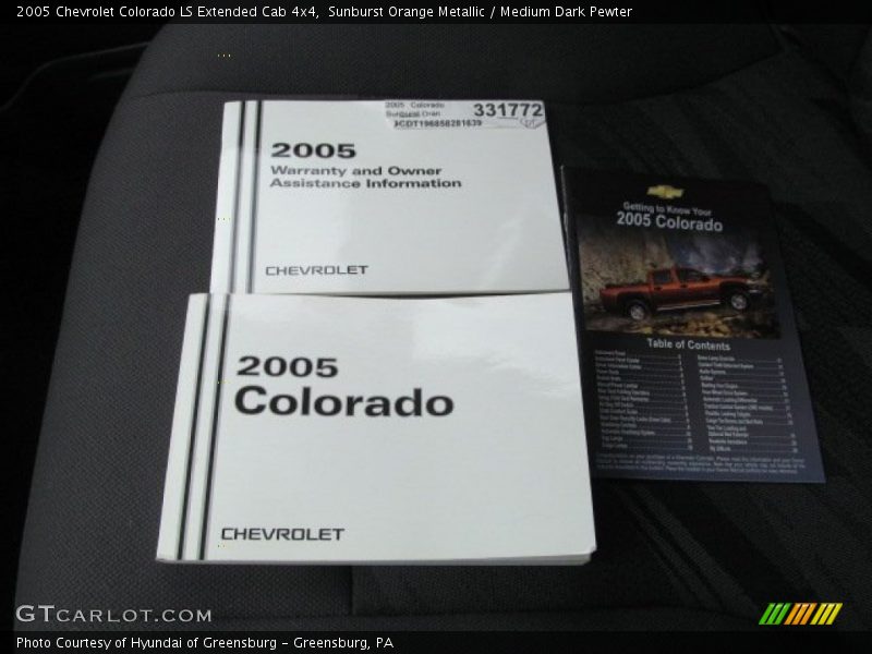 Sunburst Orange Metallic / Medium Dark Pewter 2005 Chevrolet Colorado LS Extended Cab 4x4