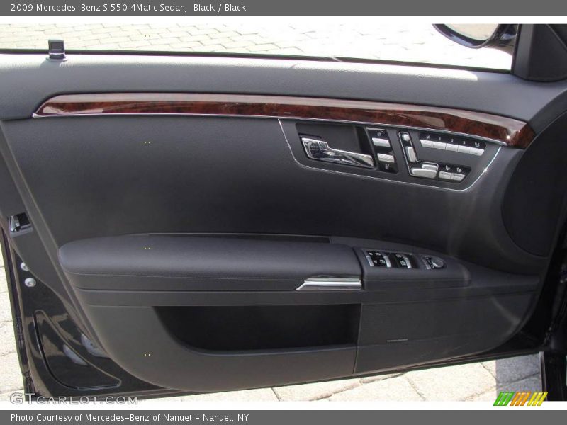 Black / Black 2009 Mercedes-Benz S 550 4Matic Sedan