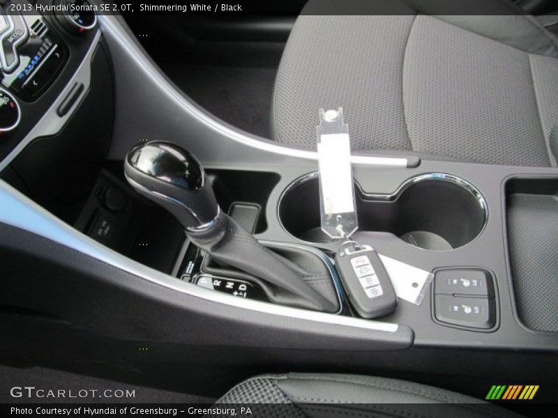 Shimmering White / Black 2013 Hyundai Sonata SE 2.0T