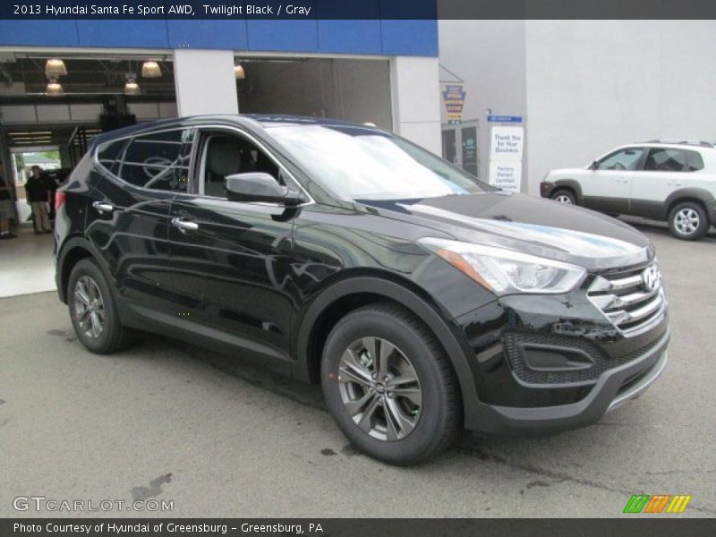 Front 3/4 View of 2013 Santa Fe Sport AWD