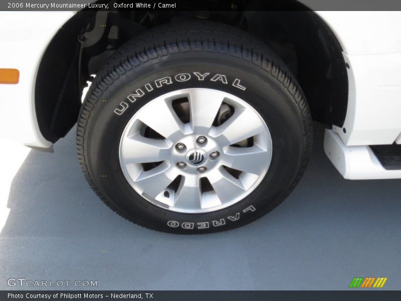 Oxford White / Camel 2006 Mercury Mountaineer Luxury