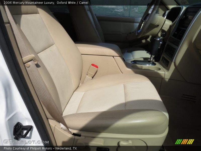 Oxford White / Camel 2006 Mercury Mountaineer Luxury