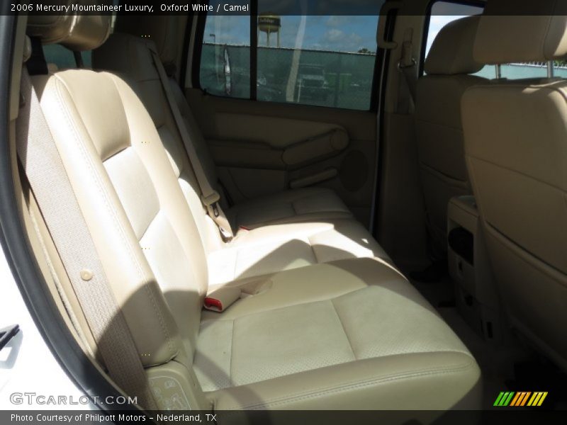 Oxford White / Camel 2006 Mercury Mountaineer Luxury