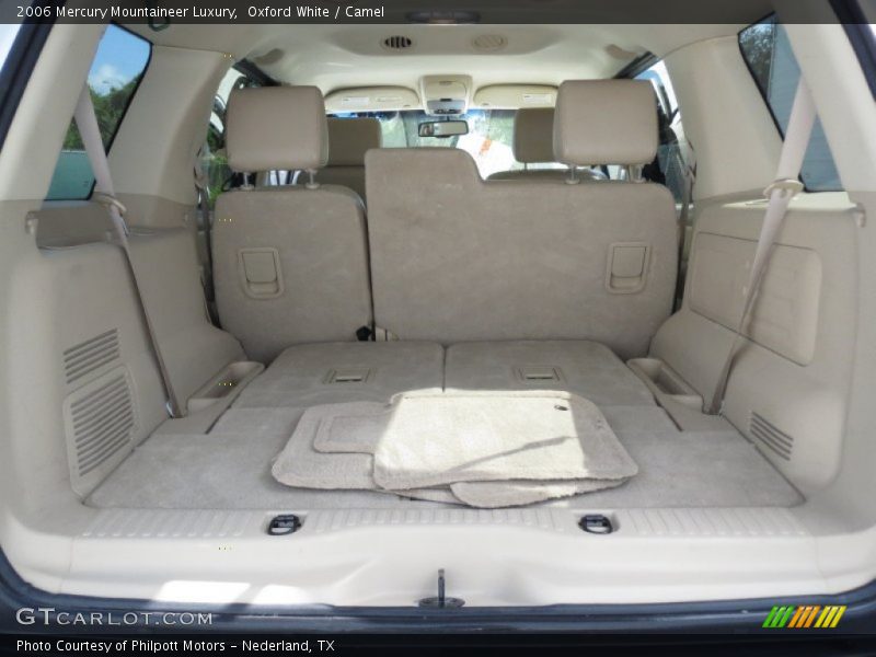 Oxford White / Camel 2006 Mercury Mountaineer Luxury