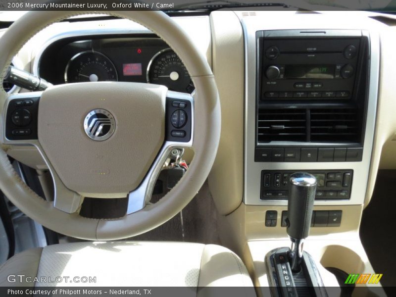 Oxford White / Camel 2006 Mercury Mountaineer Luxury