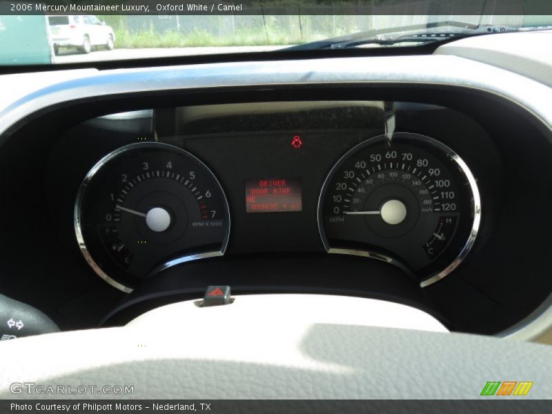 Oxford White / Camel 2006 Mercury Mountaineer Luxury