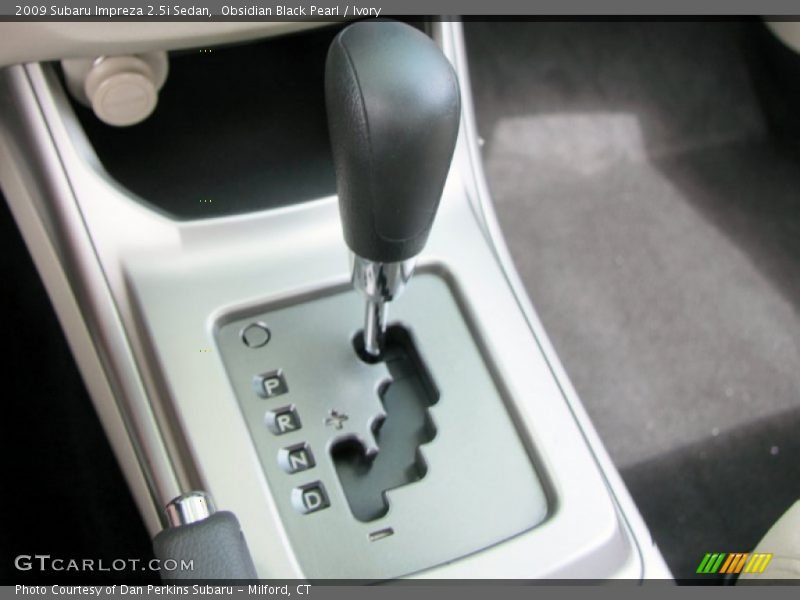 Obsidian Black Pearl / Ivory 2009 Subaru Impreza 2.5i Sedan
