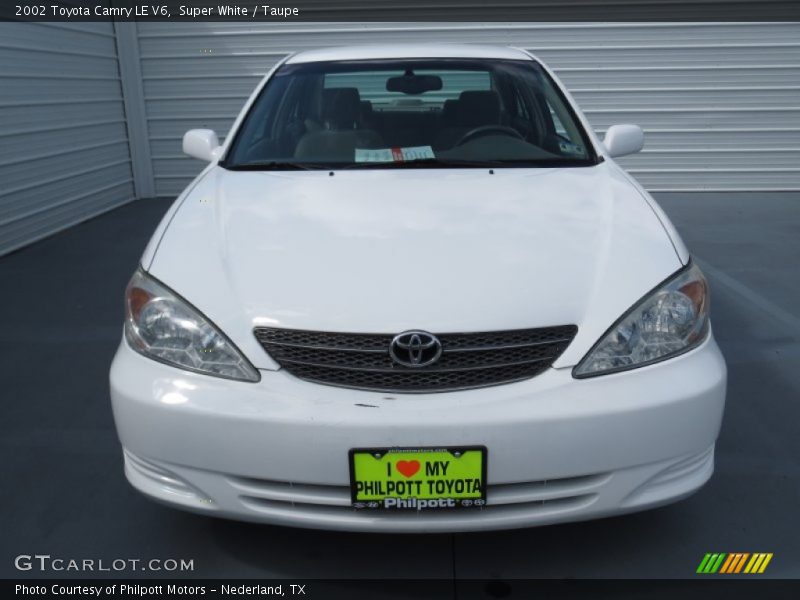 Super White / Taupe 2002 Toyota Camry LE V6