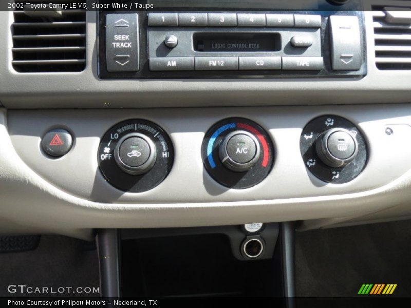Super White / Taupe 2002 Toyota Camry LE V6
