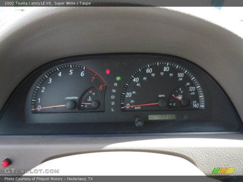 Super White / Taupe 2002 Toyota Camry LE V6