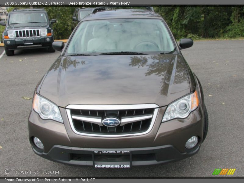 Deep Bronze Metallic / Warm Ivory 2009 Subaru Outback 2.5i Wagon