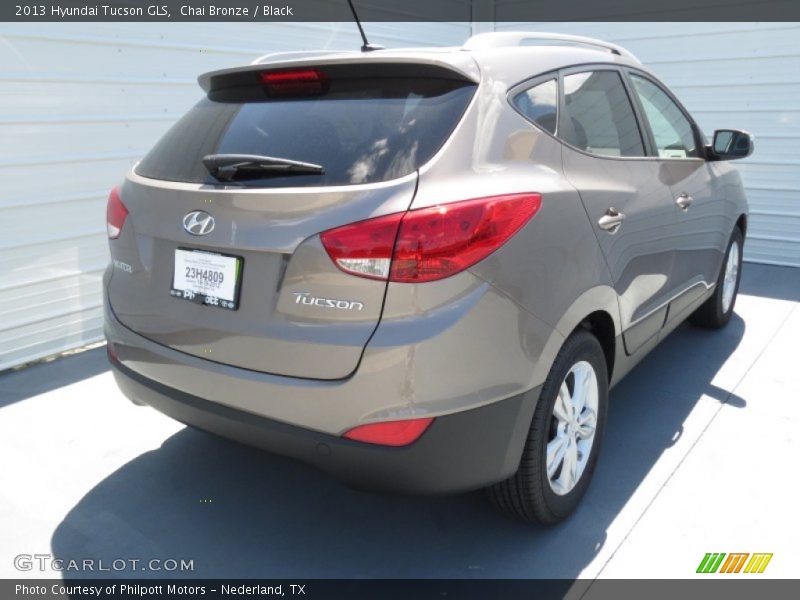 Chai Bronze / Black 2013 Hyundai Tucson GLS