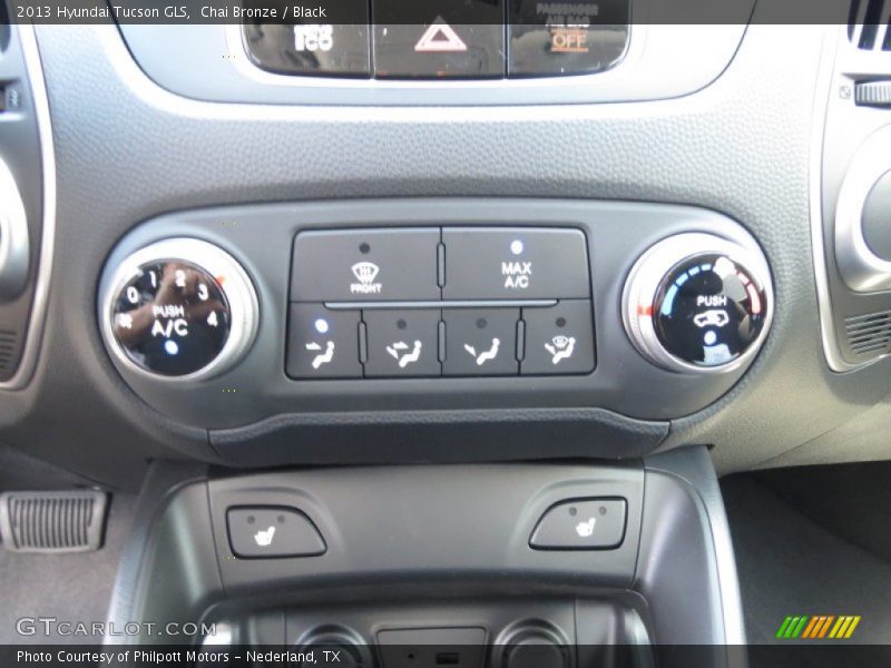 Chai Bronze / Black 2013 Hyundai Tucson GLS