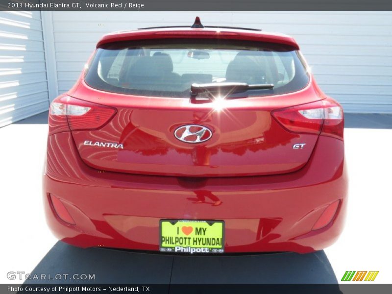 Volcanic Red / Beige 2013 Hyundai Elantra GT