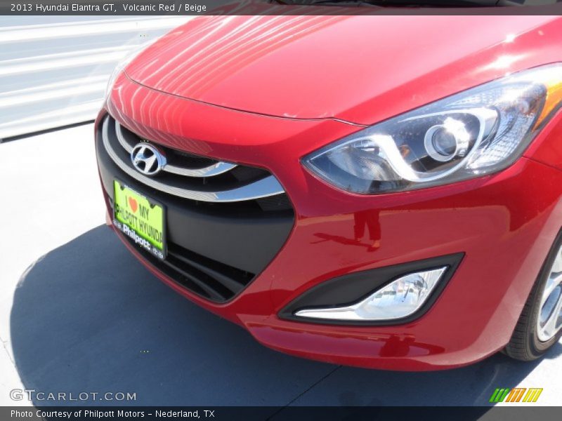 Volcanic Red / Beige 2013 Hyundai Elantra GT