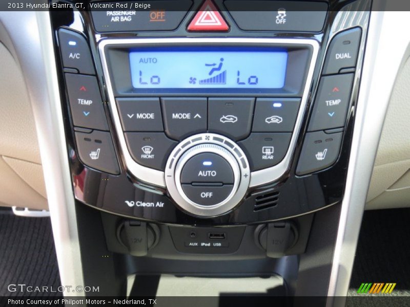 Controls of 2013 Elantra GT