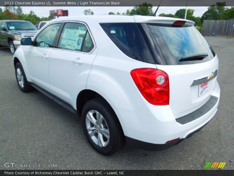 Summit White / Light Titanium/Jet Black 2013 Chevrolet Equinox LS