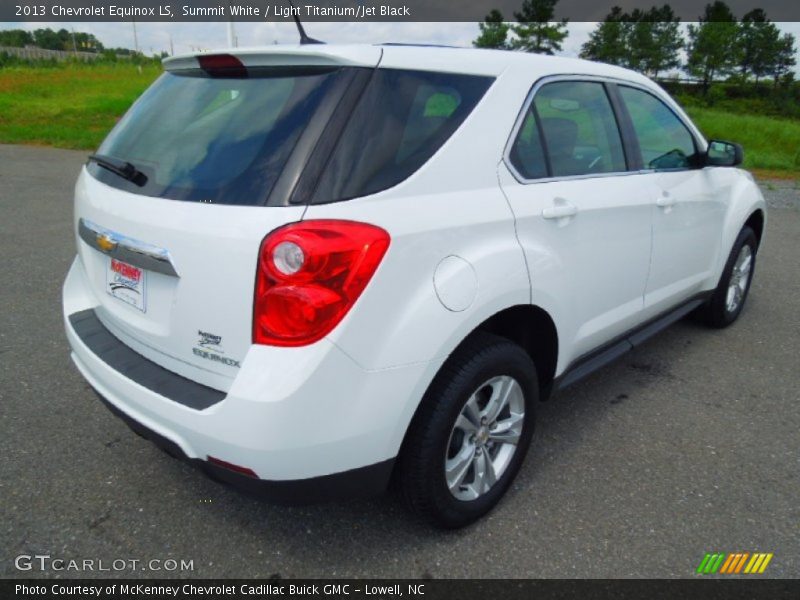 Summit White / Light Titanium/Jet Black 2013 Chevrolet Equinox LS
