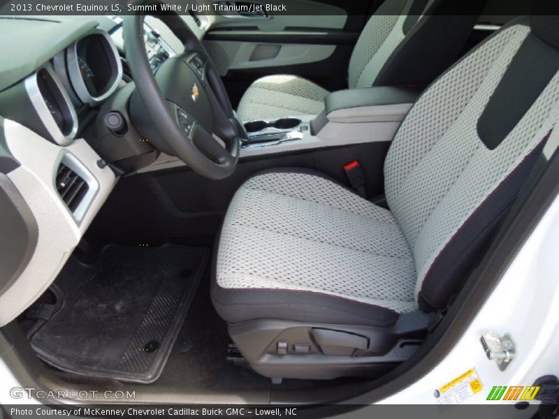 Summit White / Light Titanium/Jet Black 2013 Chevrolet Equinox LS
