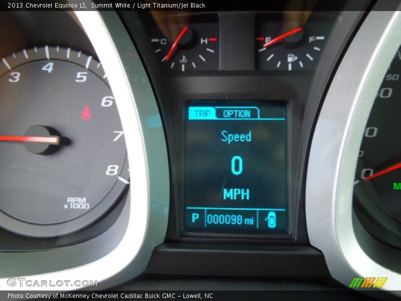 Summit White / Light Titanium/Jet Black 2013 Chevrolet Equinox LS