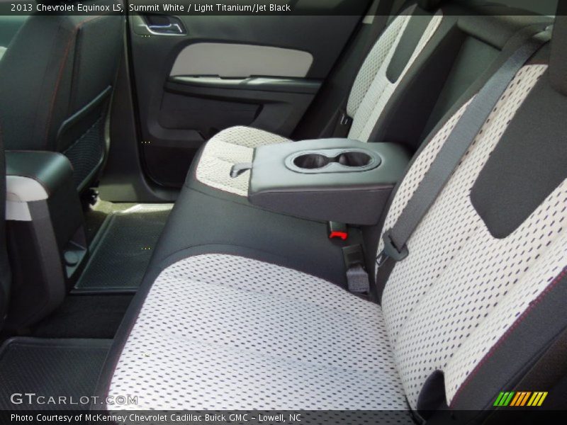 Summit White / Light Titanium/Jet Black 2013 Chevrolet Equinox LS