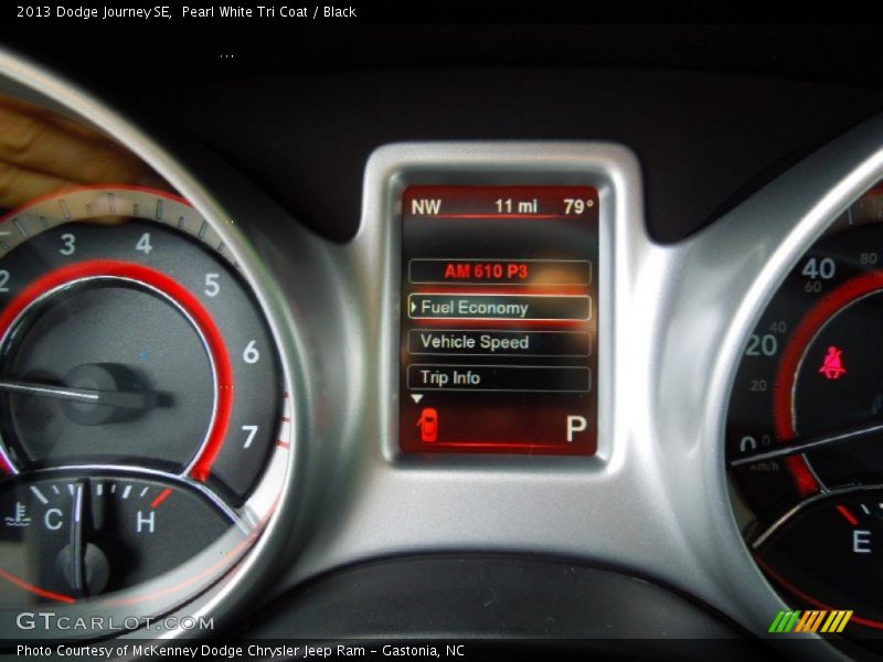 Pearl White Tri Coat / Black 2013 Dodge Journey SE