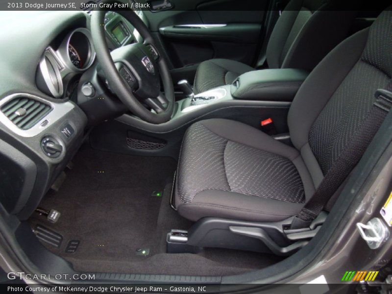 Storm Gray Pearl / Black 2013 Dodge Journey SE