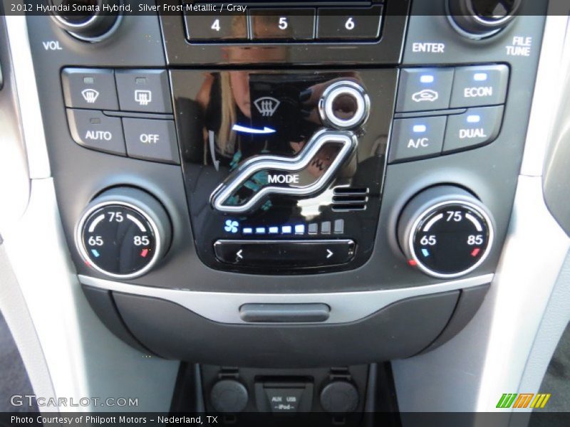 Silver Frost Metallic / Gray 2012 Hyundai Sonata Hybrid