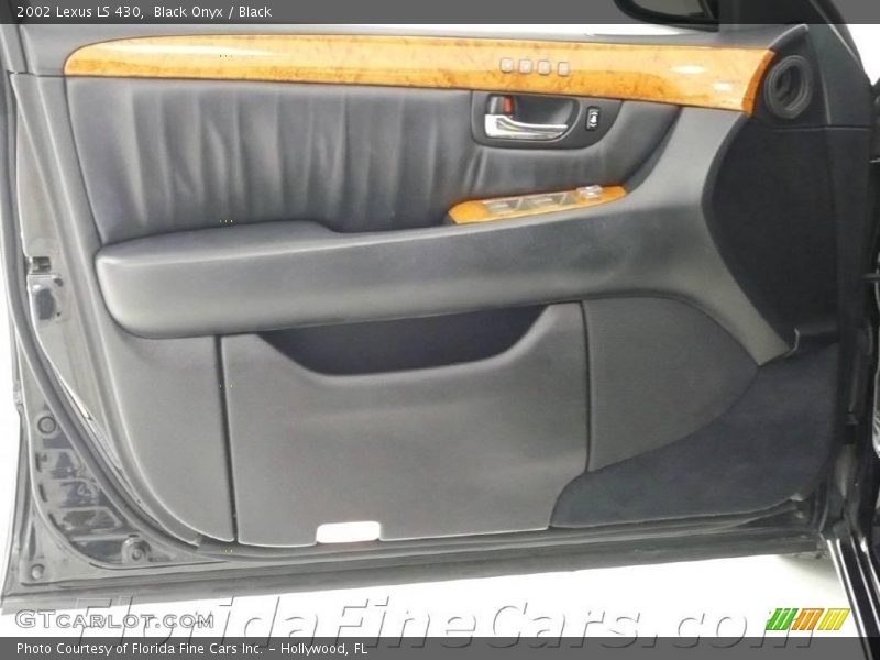 Black Onyx / Black 2002 Lexus LS 430