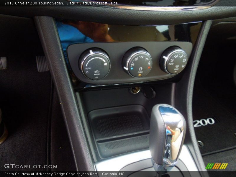 Black / Black/Light Frost Beige 2013 Chrysler 200 Touring Sedan