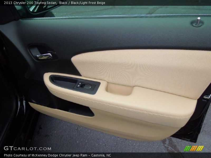 Black / Black/Light Frost Beige 2013 Chrysler 200 Touring Sedan