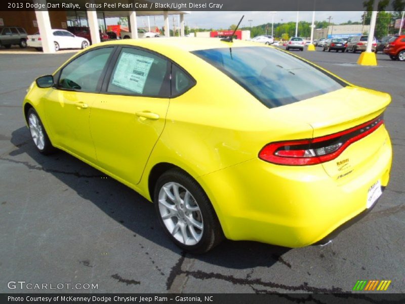 Citrus Peel Pearl Coat / Black/Light Diesel Gray 2013 Dodge Dart Rallye