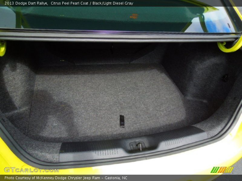  2013 Dart Rallye Trunk