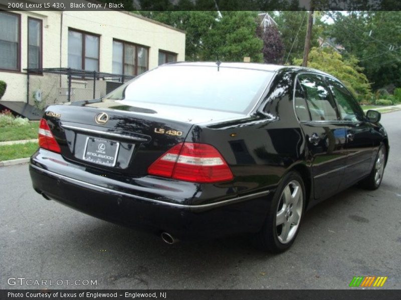 Black Onyx / Black 2006 Lexus LS 430