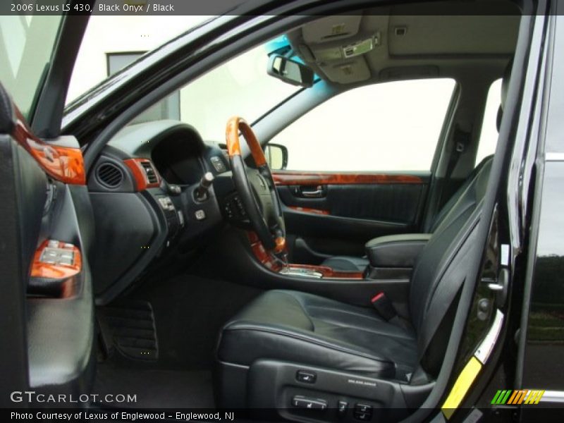 Black Onyx / Black 2006 Lexus LS 430