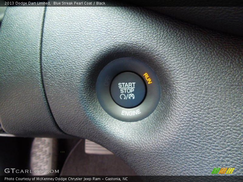 Blue Streak Pearl Coat / Black 2013 Dodge Dart Limited