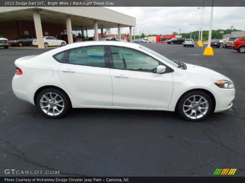 Bright White / Black/Light Diesel Gray 2013 Dodge Dart SXT