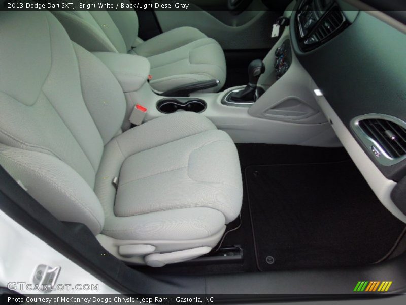 Bright White / Black/Light Diesel Gray 2013 Dodge Dart SXT