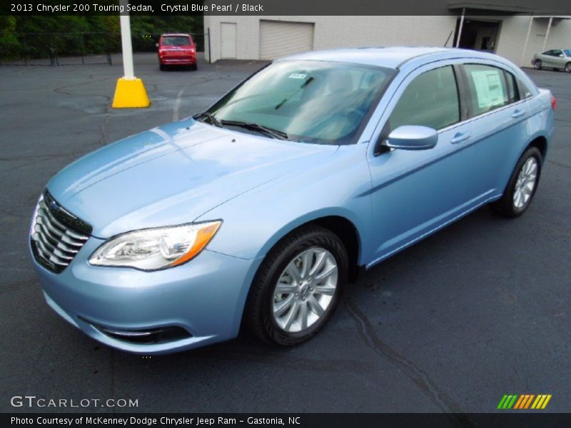 Front 3/4 View of 2013 200 Touring Sedan