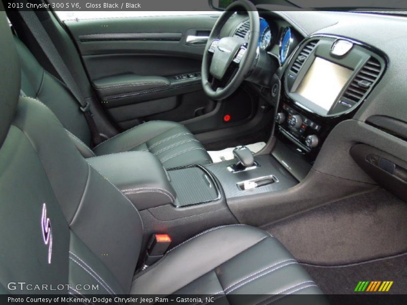  2013 300 S V6 Black Interior