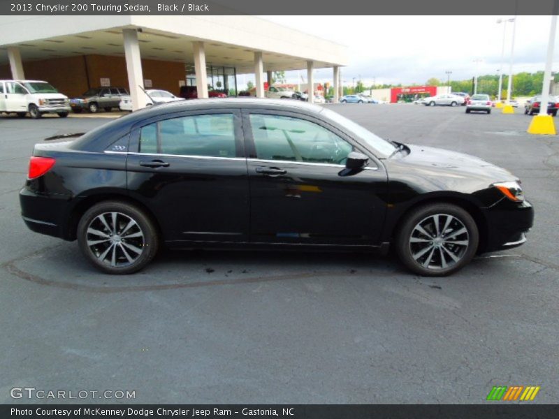 Black / Black 2013 Chrysler 200 Touring Sedan