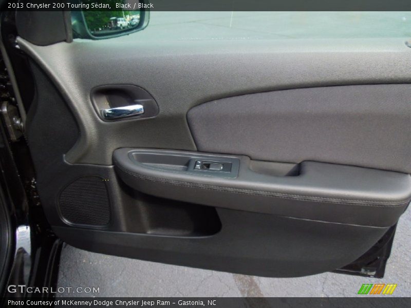 Black / Black 2013 Chrysler 200 Touring Sedan