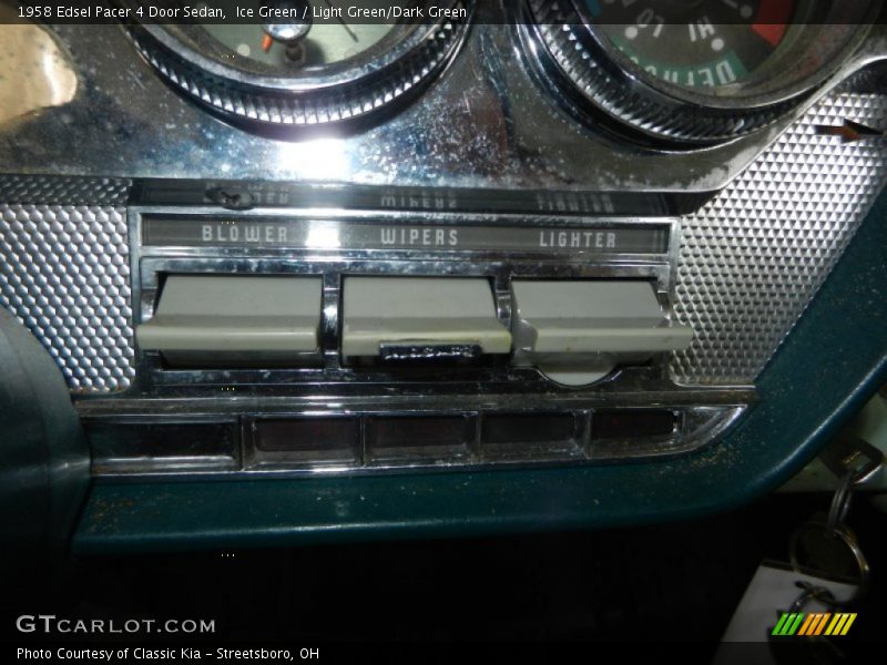 Controls of 1958 Pacer 4 Door Sedan