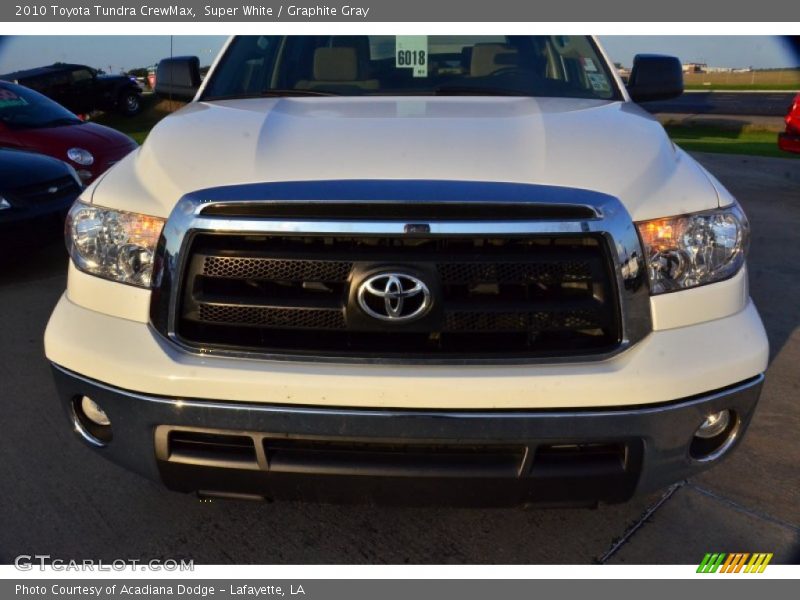 Super White / Graphite Gray 2010 Toyota Tundra CrewMax