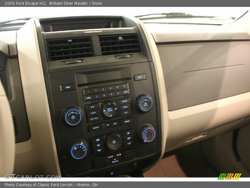 Brilliant Silver Metallic / Stone 2009 Ford Escape XLS