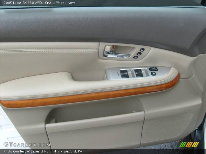 Crystal White / Ivory 2005 Lexus RX 330 AWD