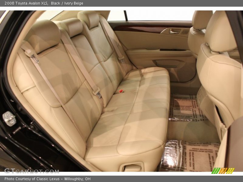 Black / Ivory Beige 2008 Toyota Avalon XLS