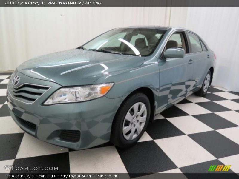 Aloe Green Metallic / Ash Gray 2010 Toyota Camry LE